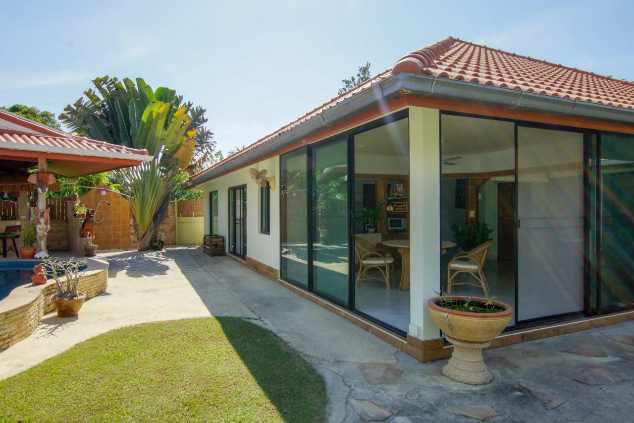 Tina'S Living Paradise - Guesthouses With Private Pool Ban Phe Exterior foto